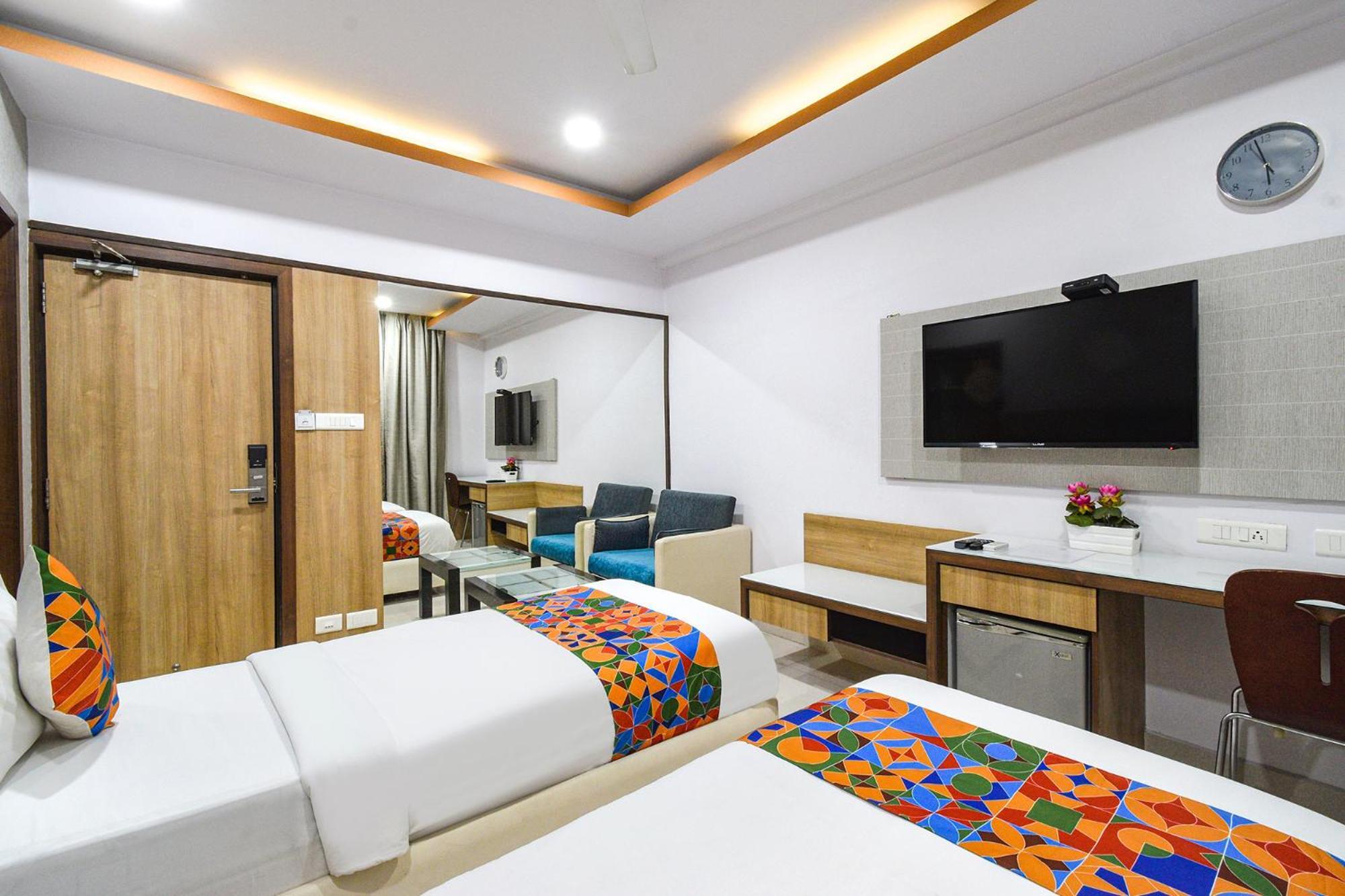Fabhotel Aditya Homes - Nr Isb, Gachibowli Hyderabad Exterior photo
